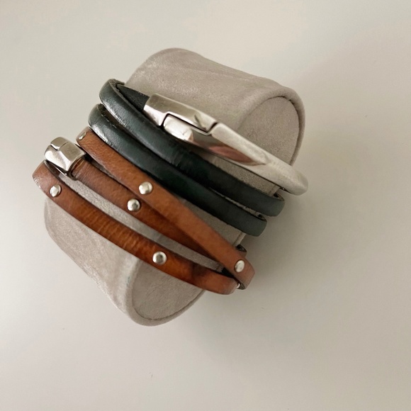 Leather Bracelets Asymmetrical Half Circle 3 mm Leather Wrap Magnetic Closure - Picture 4 of 11